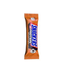 1 pouch of Snickers HiProtein bar with Peanut Butter falvour with 20g protein shown in white background